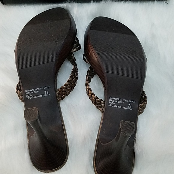 Shoes - Picture 2 of 3